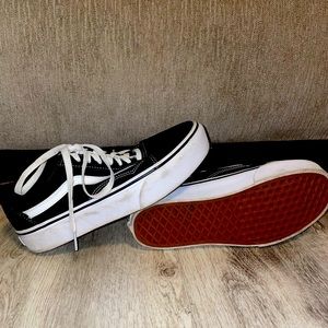 Black Platform Vans